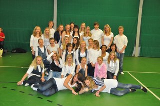 De jeugdmusicalgroep (senioren) van Caecilia voert de voorstelling ’The Sound of Music’ op 