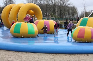 Plezier voor de kinderen bij Speelpark de Swaan