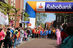 Start van de 5 kilometer Langedijker Run